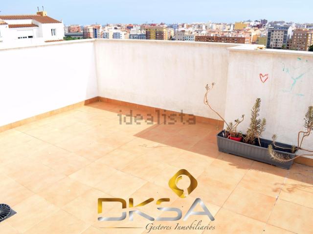 Ático en venta en la Plana Alta, Valencia