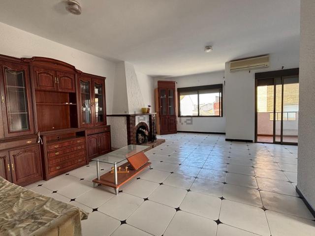Piso en venta en Miajadas, Extremadura