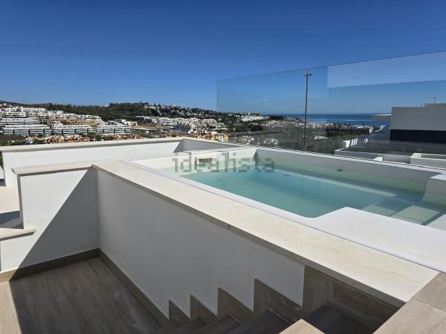 Ático en venta en Colinas de la Cala, Mijas