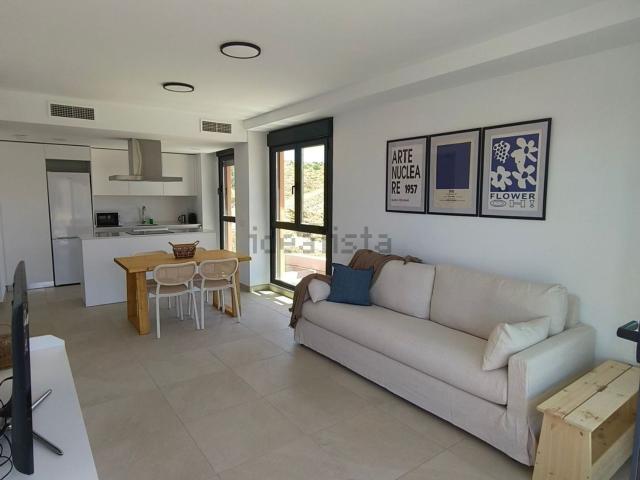 Piso en alquiler en Chaparral, Costa del Sol Occidental