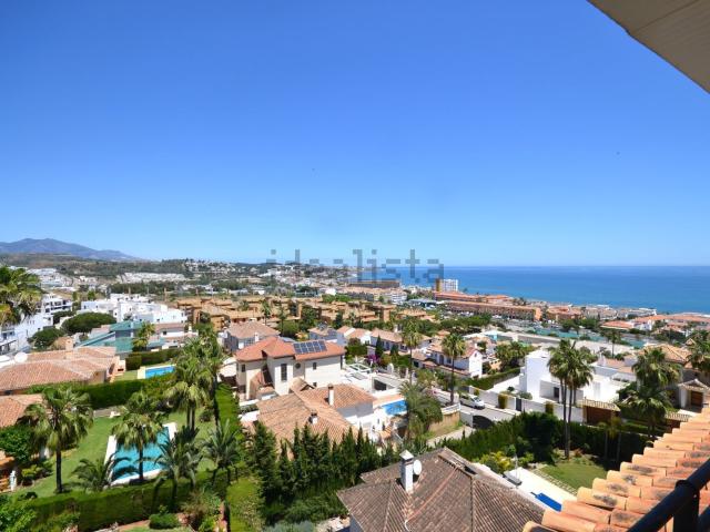 Ático en alquiler en La Cala, Costa del Sol Occidental