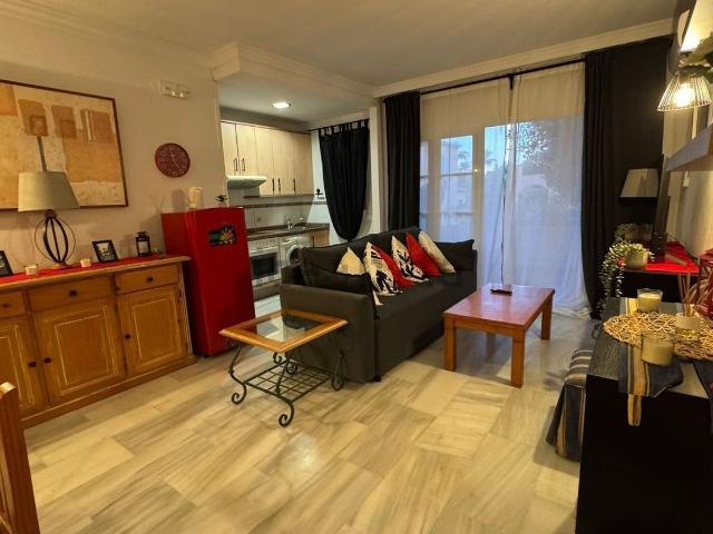 Piso en alquiler en Urbanización Sitio de Calahonda, Mijas