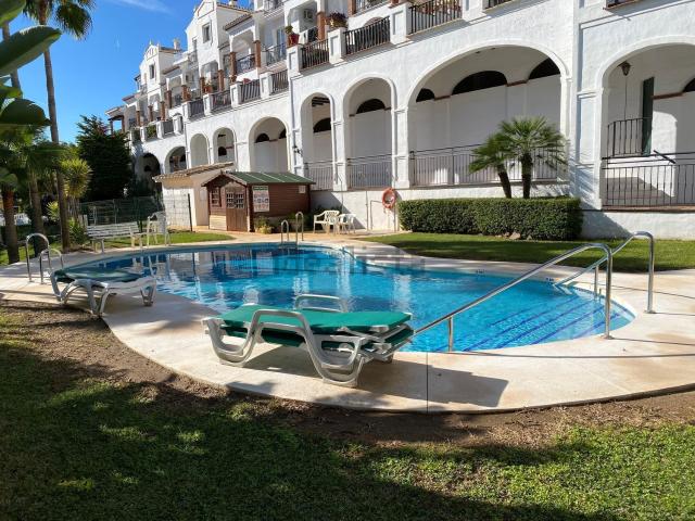 Dúplex en venta en Media Legua, Costa del Sol Occidental