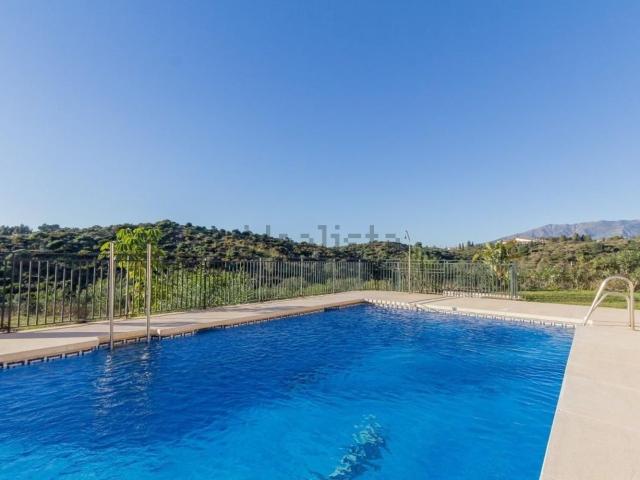 Piso en alquiler en Chaparral, Costa del Sol Occidental