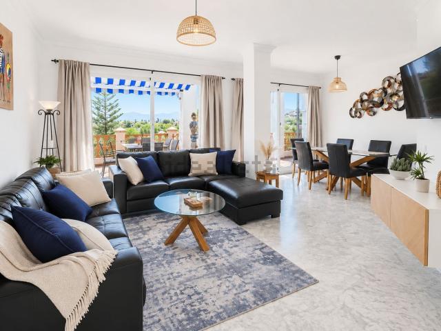Piso en alquiler en Pueblo Mijitas, Costa del Sol Occidental