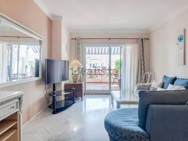 Piso en alquiler en Pueblo Mijitas, Costa del Sol Occidental