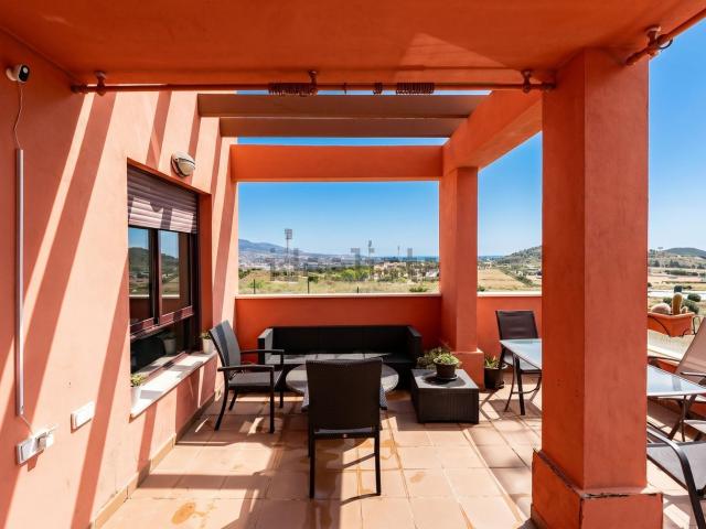 Piso en venta en Cerros del Águila, Costa del Sol Occidental