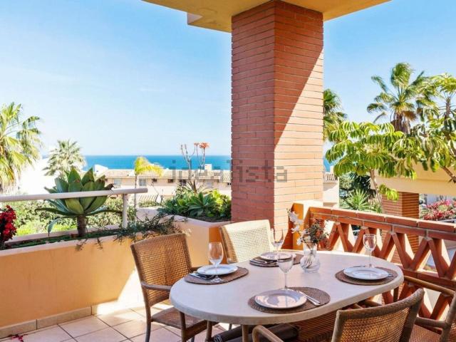 Piso en alquiler en Chaparral, Costa del Sol Occidental