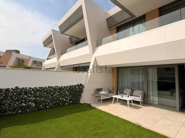 Dúplex en alquiler en Chaparral, Costa del Sol Occidental