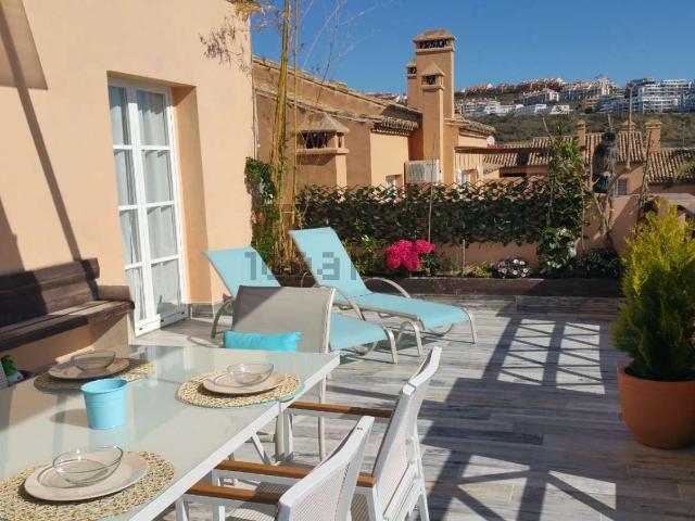 Ático en alquiler en Urbanización Sitio de Calahonda, Costa del Sol Occidental