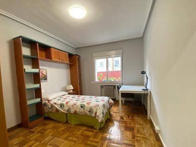 Casa en alquiler en Oviedo