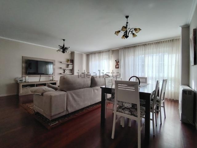 Ático en venta en Quintela, O Morrazo