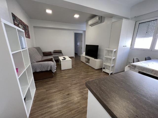 Apartamento en alquiler en El Zapillo, Almería