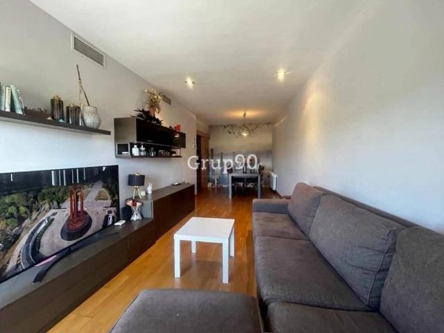 Piso en venta en Albatàrrec, Lleida