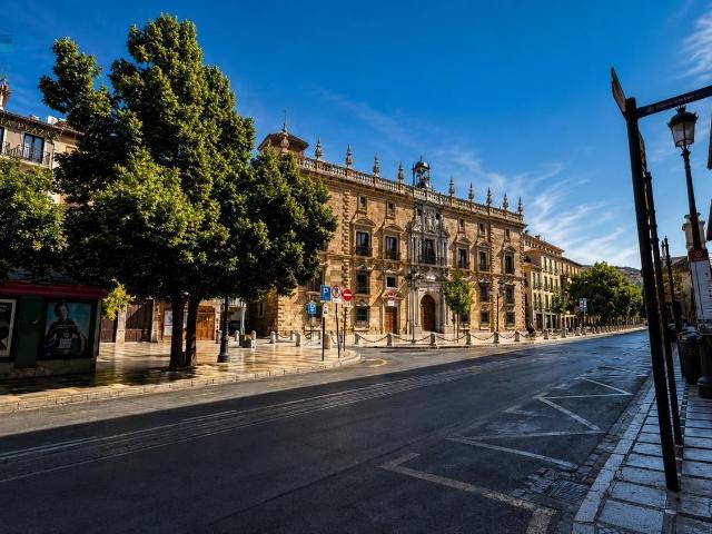 Dúplex en alquiler en Centro, Comarca de la Vega de Granada