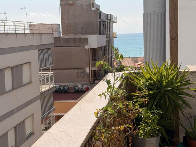 Ático en venta en el Grau de Moncofa, la Plana Baixa