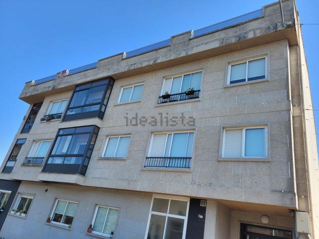 Ático en venta en Merouces, Mondariz