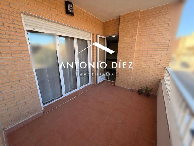 Piso en venta en Mujeres Deportistas, el Vinalopó Mitjà / El Vinalopó Medio