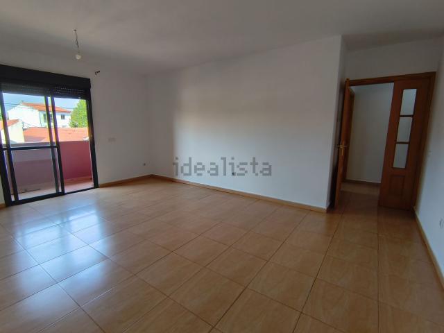 Piso en venta en Moraleja, Extremadura
