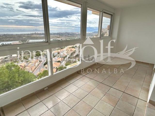 Piso en venta en Bonalba, l'Alacantí