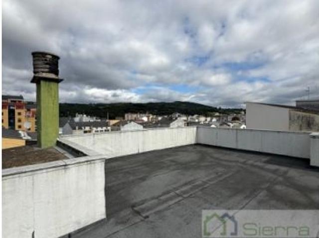 Piso en venta en Sarria