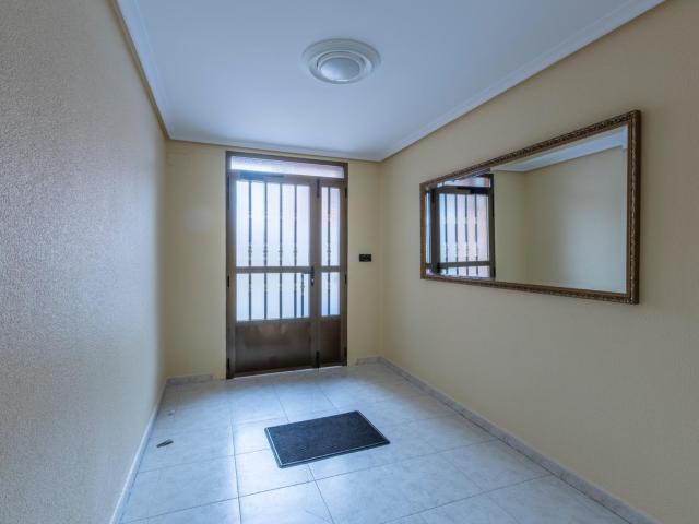 Piso en venta en Pedrajas De San Esteban
