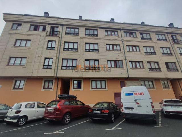 Dúplex en venta en Santa Icía, Narón