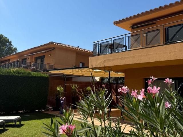 Piso en venta en Alt Empordà, Catalunya