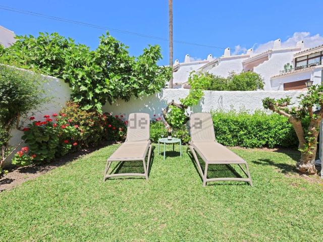 Piso en venta en Urbanizacion El Oasis de Capistrano, Nerja