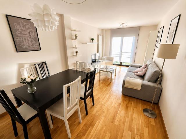 Piso en alquiler en A Angustia, Vigo
