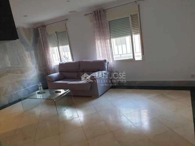 Piso en venta en La Cruz, el Vinalopó Mitjà / El Vinalopó Medio