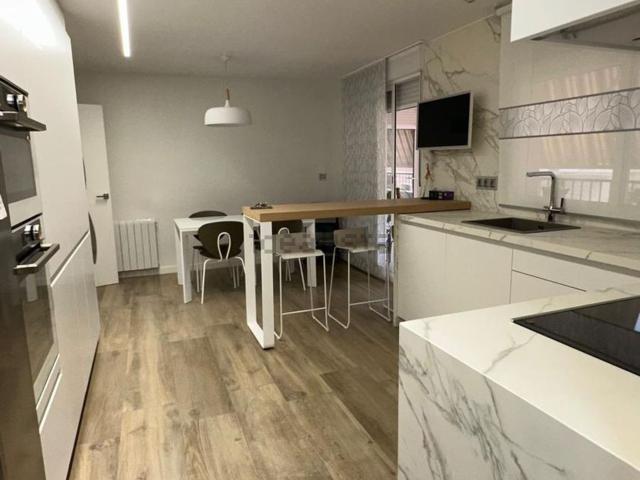 Dúplex en venta en La Cruz, el Vinalopó Mitjà / El Vinalopó Medio