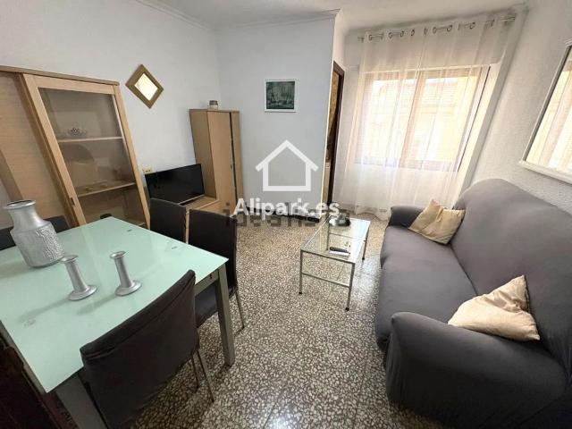 Piso en venta en La Cruz, el Vinalopó Mitjà / El Vinalopó Medio