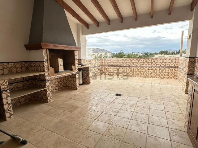 Dúplex en venta en La Cruz, el Vinalopó Mitjà / El Vinalopó Medio