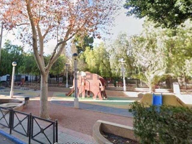 Piso en venta en La Cruz, el Vinalopó Mitjà / El Vinalopó Medio