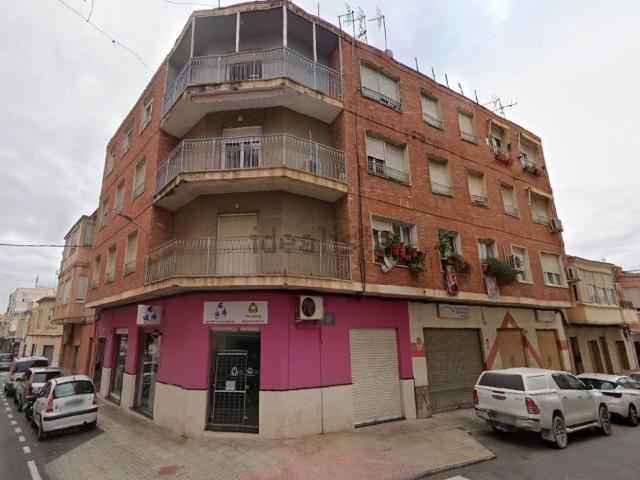 Piso en venta en La Cruz, el Vinalopó Mitjà / El Vinalopó Medio