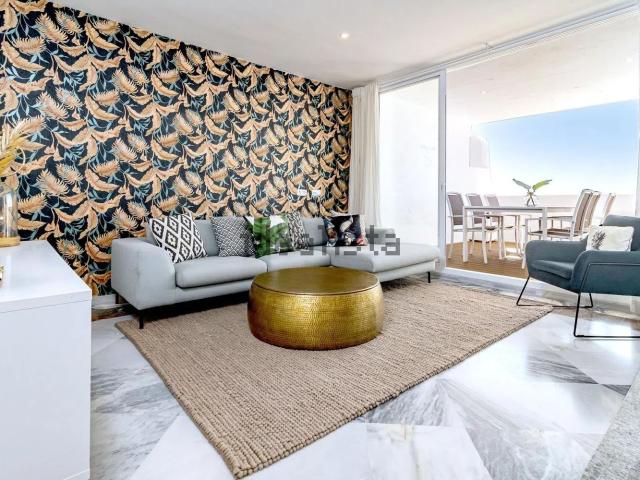 Ático en venta en Nueva Andalucía, Costa del Sol Occidental