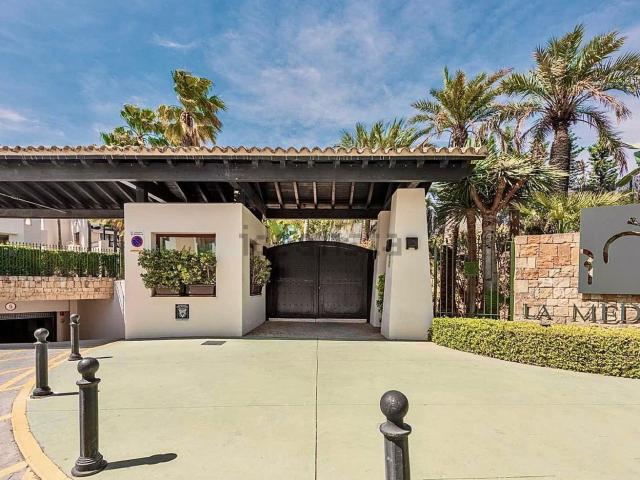 Piso en venta en Marbella, Aldea Blanca