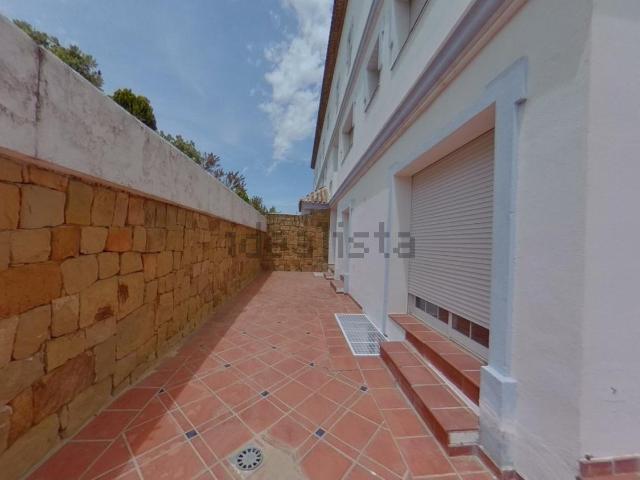 Dúplex en venta en Nueva Andalucía, Costa del Sol Occidental