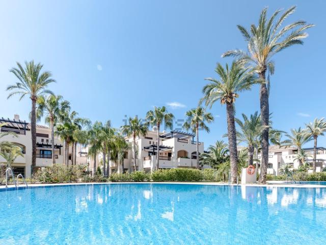 Piso en venta en Nueva Andalucía, Costa del Sol Occidental