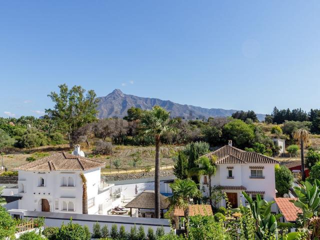 Dúplex en venta en Aldea Blanca, Costa del Sol Occidental