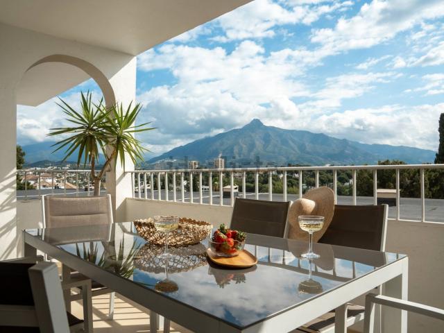Piso en venta en Aldea Blanca, Marbella