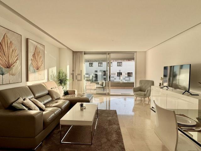 Ático en alquiler en Marbella, Málaga