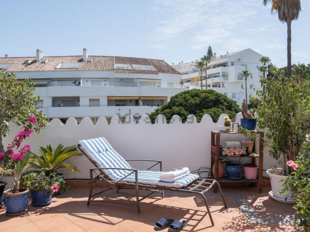 Piso en venta en Nueva Andalucía, Costa del Sol Occidental