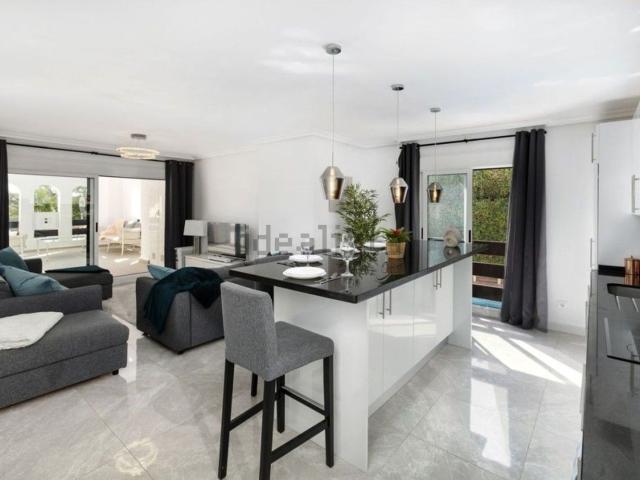 Piso en venta en Aldea Blanca, Marbella