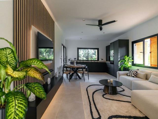 Piso en venta en Nueva Andalucía, Costa del Sol Occidental