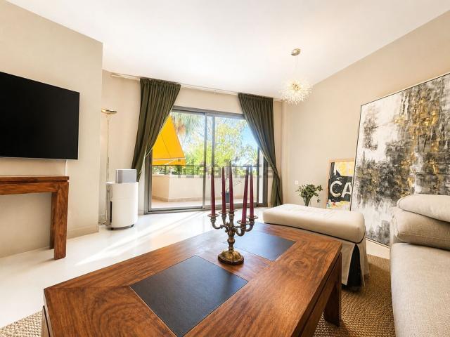 Piso en venta en Urbanización cataleya, Costa del Sol Occidental