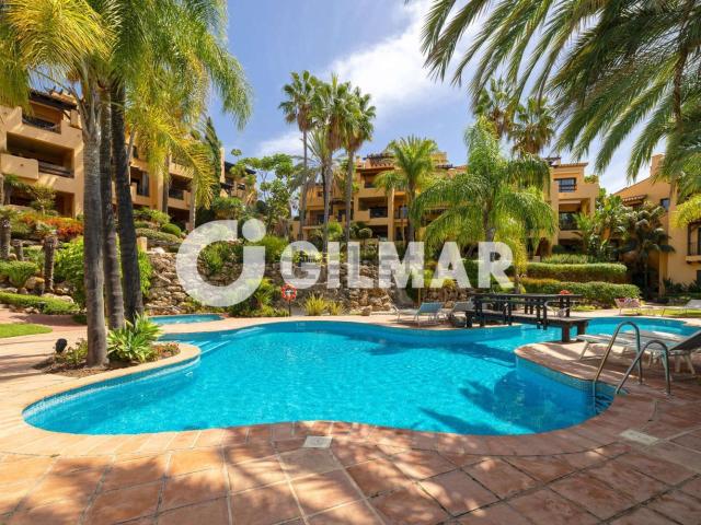 Dúplex en venta en El Campanario Estepona, Costa del Sol Occidental