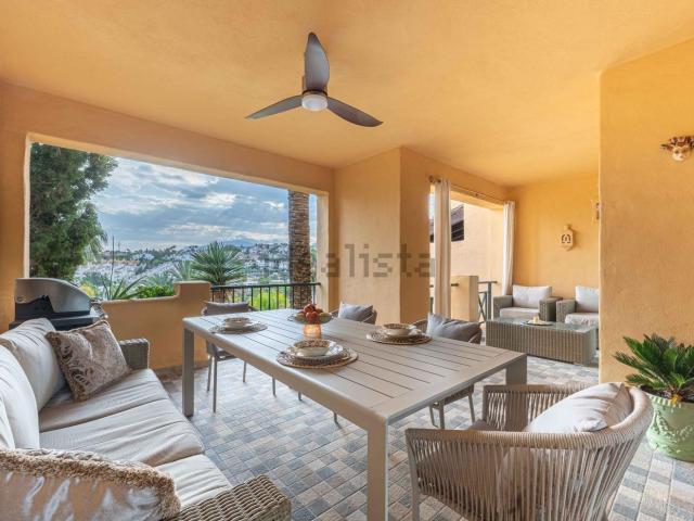 Piso en alquiler en El Campanario Estepona, Costa del Sol Occidental