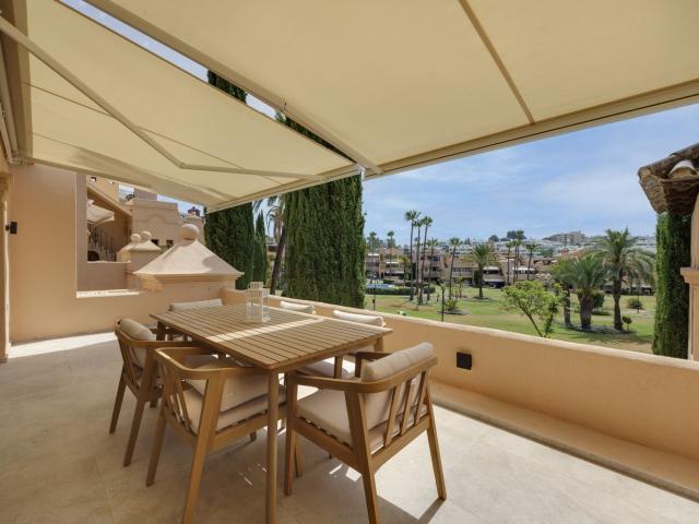 Ático en venta en Urbanización cataleya, Costa del Sol Occidental